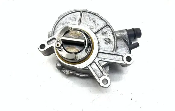 BMW X5 E70 Vacuum pump 8605976 860597601