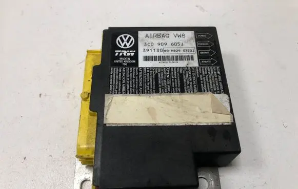 Volkswagen PASSAT B6 Airbag control unit/module 3C0909605J
