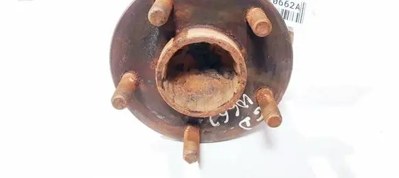 Volvo V50 Rear wheel hub