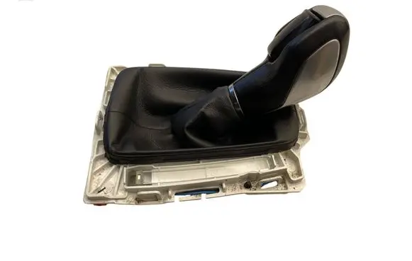 Ford Mondeo MK V Gear lever shifter trim leather/knob 
