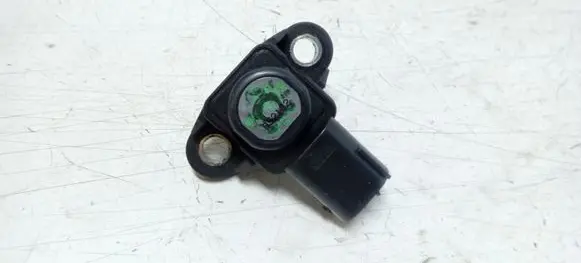 Mercedes-Benz C W203 Air pressure sensor A0051535028