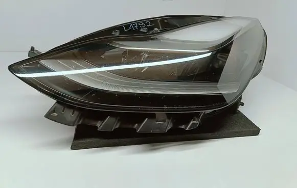 Tesla Model Y Headlight/headlamp 151495220E L1792 01531945