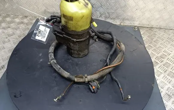 Opel Astra H Power steering pump