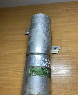 Mercedes-Benz S W221 Air conditioning (A/C) air dryer 2218300283 C3624