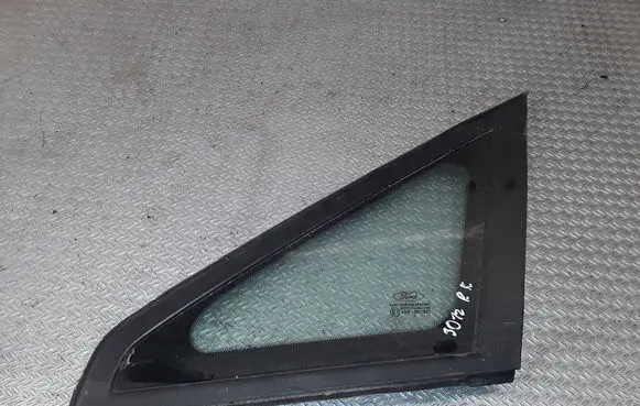 Ford Focus C-MAX Front triangle window/glass 