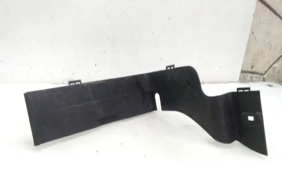 Land Rover Discovery 3 - LR3 Battery tray heat shield DWI500021