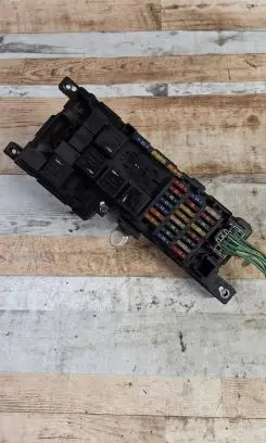 Volvo XC90 Fuse module 518827019 8678449