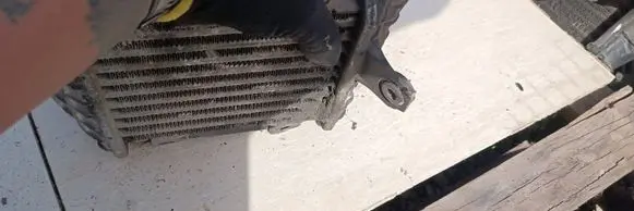 Volkswagen Golf III Intercooler radiator 1H0145832 PX04162221