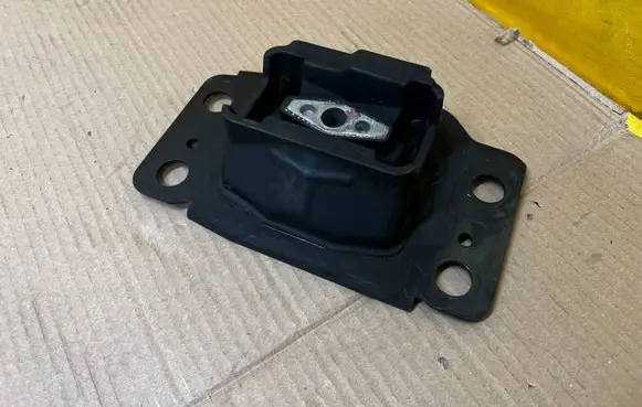 Gearbox mount