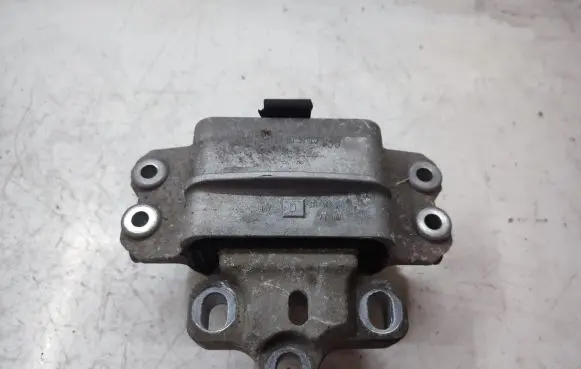 Audi A3 S3 8P Engine mount bracket 1K0199555