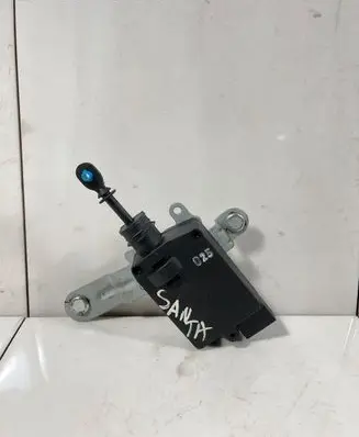 Hyundai Santa Fe Tailgate boot lock/latch motor 