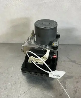 Renault Arkana Master brake cylinder