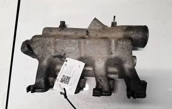 Opel Zafira B Intake manifold 64830