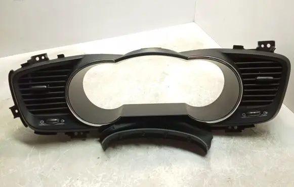 KIA Optima Dashboard trim 2T100