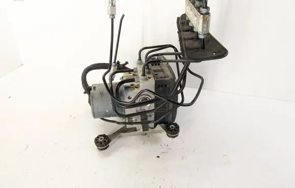 BMW 5 F10 F11 ABS Pump 6851374 6785442 6851376