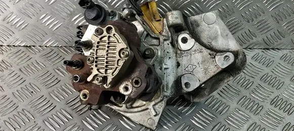 Renault Scenic II - Grand scenic II Fuel injection high pressure pump 8200108225