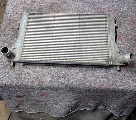 Audi A3 S3 8P Intercooler radiator 1K0145803P 1K0145927F