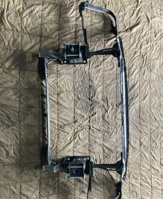 Mercedes-Benz R W251 Radiator support slam panel