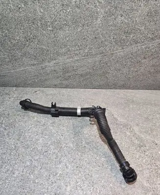 Porsche Macan (95B) Breather hose/pipe 06N103213