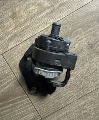 Renault Arkana Electric auxiliary coolant/water pump 210117802R