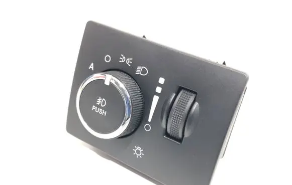 Jeep Grand Cherokee Other switches/knobs/shifts P68189156AA