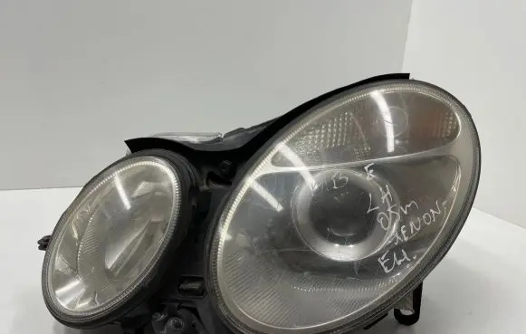 Mercedes-Benz E W211 Headlight/headlamp 13131314