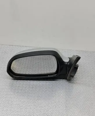 Hyundai Elantra Front door electric wing mirror E11026024 KDCKD9104