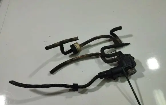 Volkswagen Sharan Turbo solenoid valve 1J0906283C