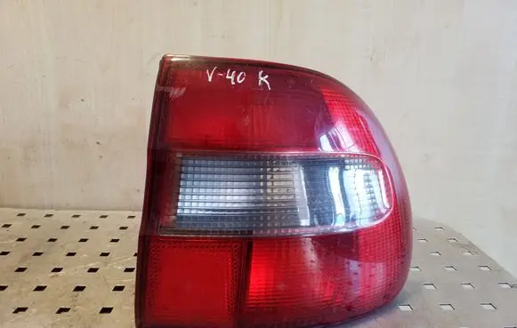 Volvo S40, V40 Rear/tail lights 30801925