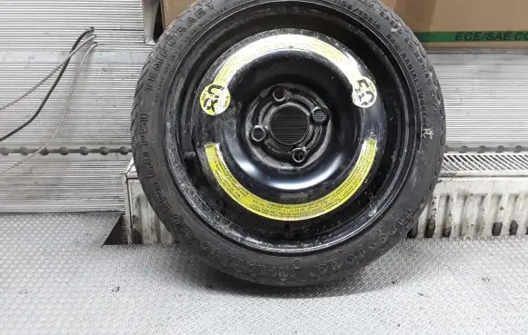 Volkswagen Polo III 6N 6N2 6NF R14 spare wheel 6N0601025G