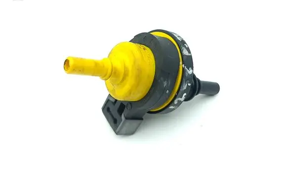 Nissan Qashqai J12 Vacuum valve V29122964