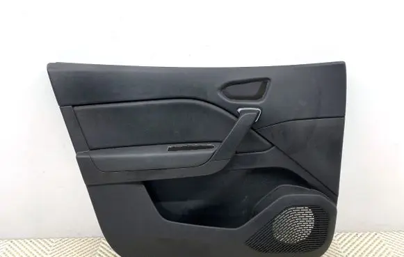 Renault Captur II Front door card panel trim 809018170R