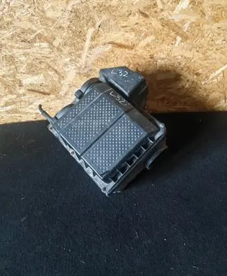 Land Rover Range Rover Sport L320 Air filter box 4619685916