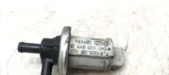 Audi Coupe Vacuum valve 043133517A 72196603