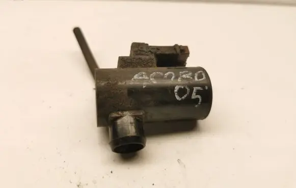 Honda Accord Windscreen/windshield washer pump