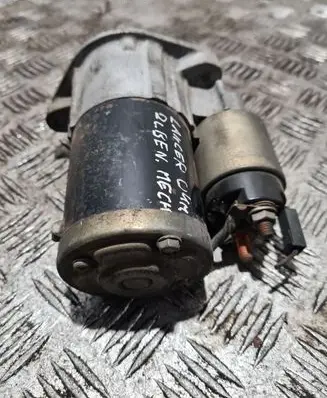 Mitsubishi Lancer Starter motor M000T20672