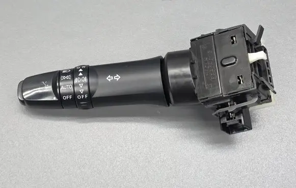 Peugeot 4007 Indicator stalk E380013 17D706 9842B86