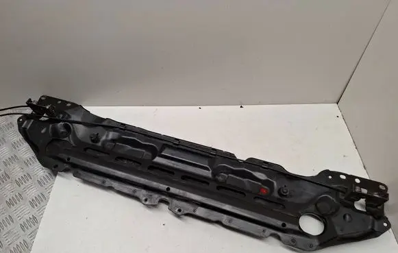BMW 5 E60 E61 Top upper radiator support slam panel 7033741 11267310