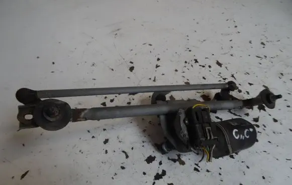 Opel Corsa C Front wiper linkage 