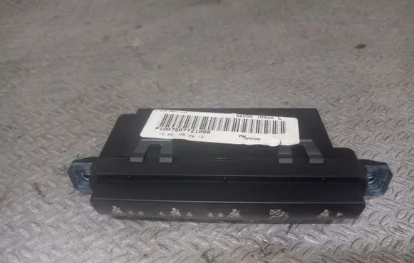 Nissan Qashqai Screen/display/small screen 58260JD93A