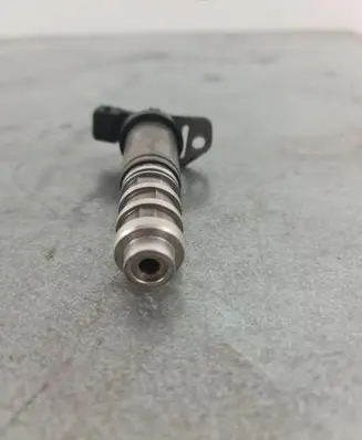 BMW 1 F20 F21 Camshaft vanos timing valve 7585776