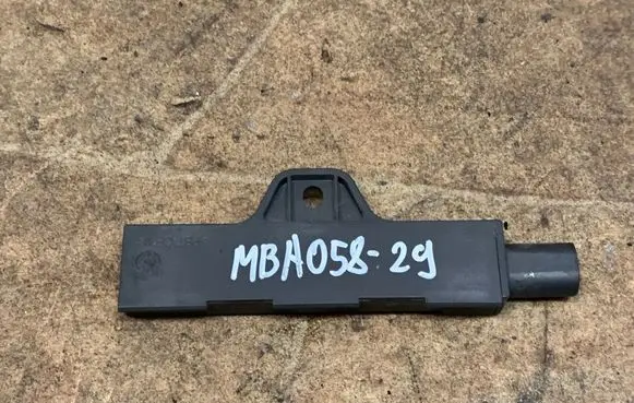 BMW 3 G20 G21 Keyless system antenna 6832066