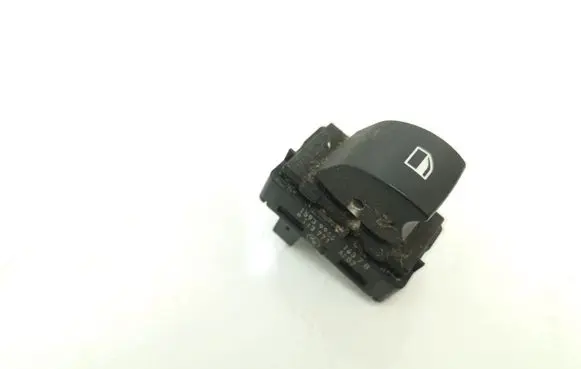 BMW 5 E60 E61 Electric window control switch 9113771