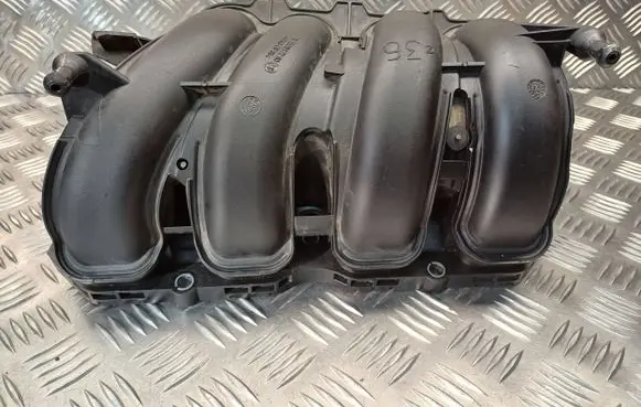 Peugeot 308 Intake manifold V752817280 0261230136