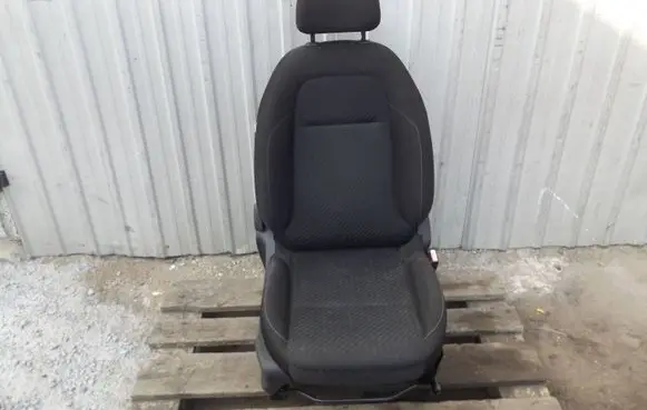 Front passenger seat