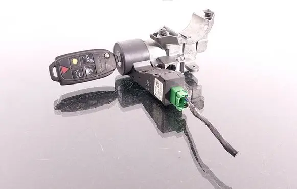 Volvo S60 Ignition lock 8621509 73760