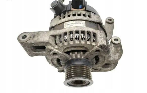 Volvo S40 Generator/alternator 3M5T10300VD