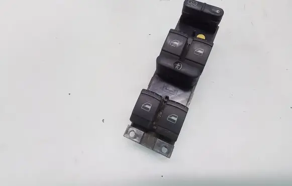 Volkswagen PASSAT B5 Electric window control switch 1J4959857B