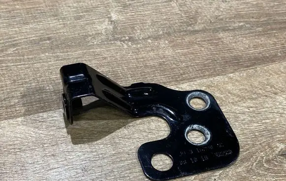 Jaguar I-Pace Fender mounting bracket J9D316290AC