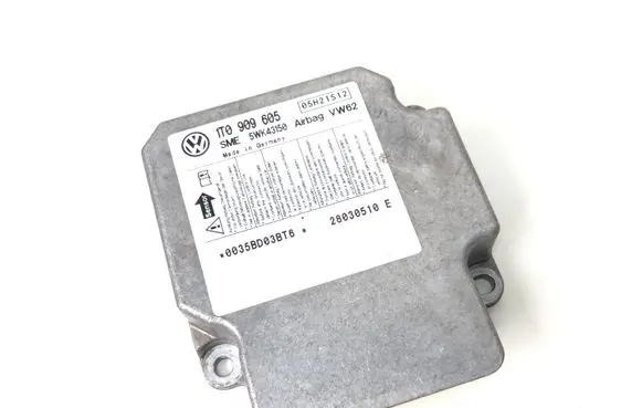 Volkswagen Touran I Airbag control unit/module 1T0909605